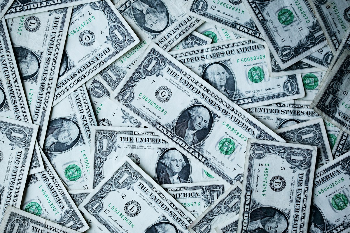 APR Explained: Why the Interest Rate on Your Loan Is Only Half the Story — illustrated guide cover